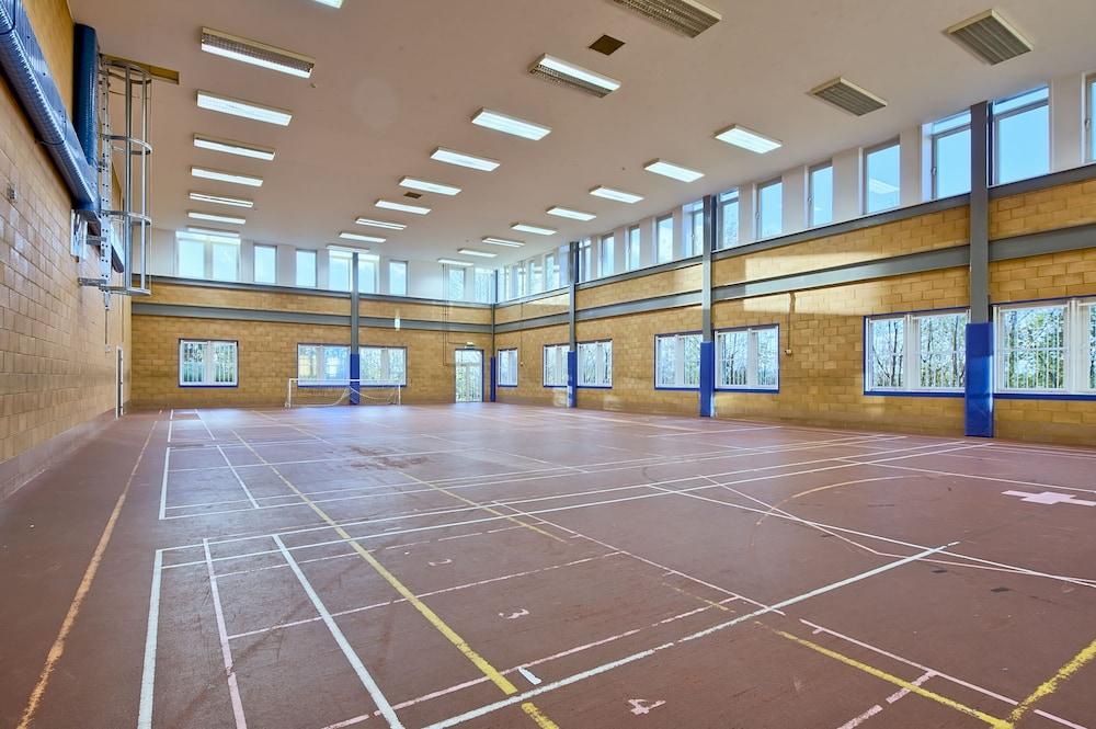 Kents Hill Park Training & Conference Centre Hotel Milton Keynes Exterior foto